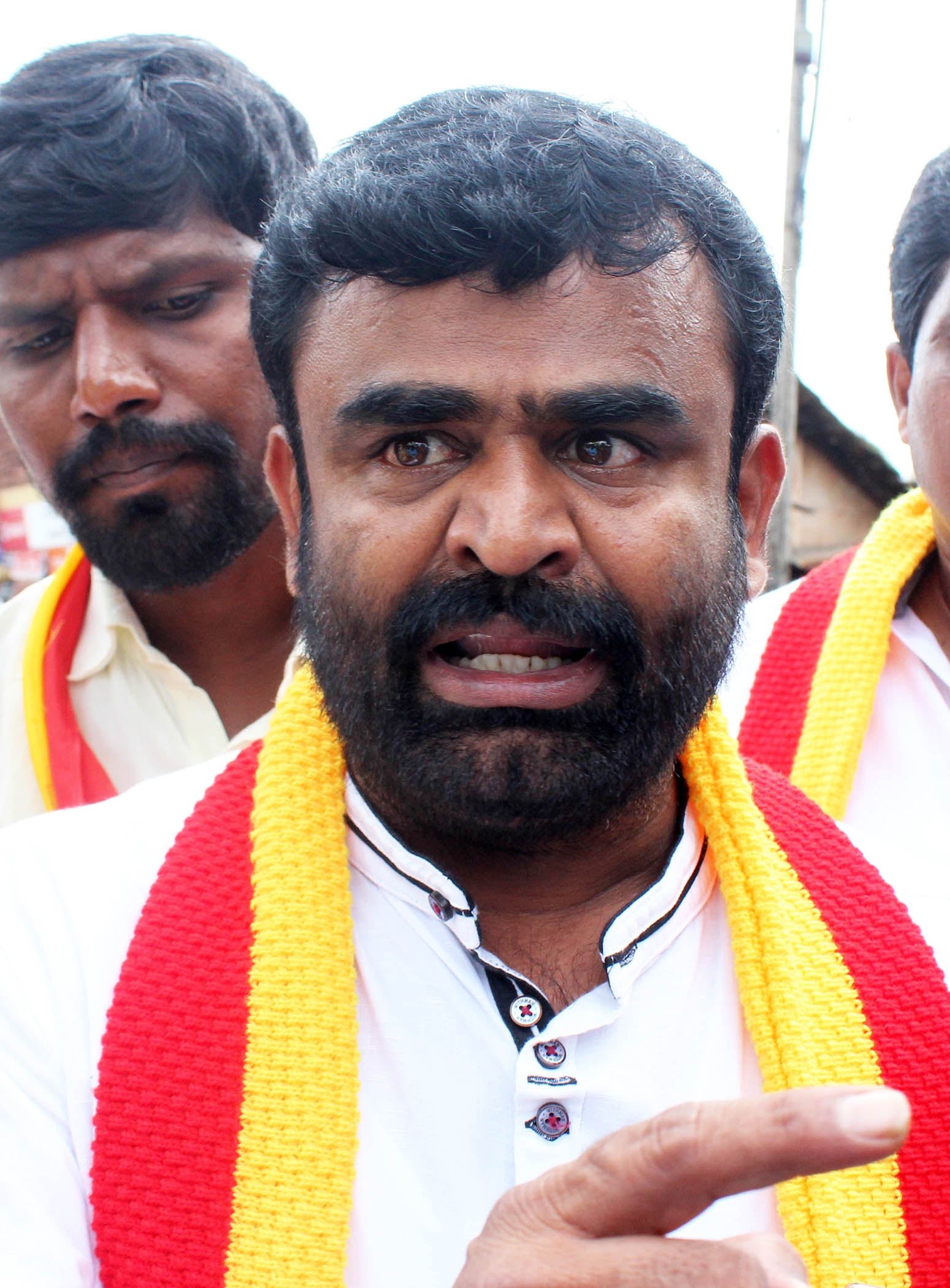 ‘ತಪ್ಪು ಮಾಹಿತಿಯಿಂದ ಕಾರ್ಯಾಚರಿಸಿದ ಪೊಲೀಸರಿಂದ ಕ್ಷಮೆಯಾಚನೆ’